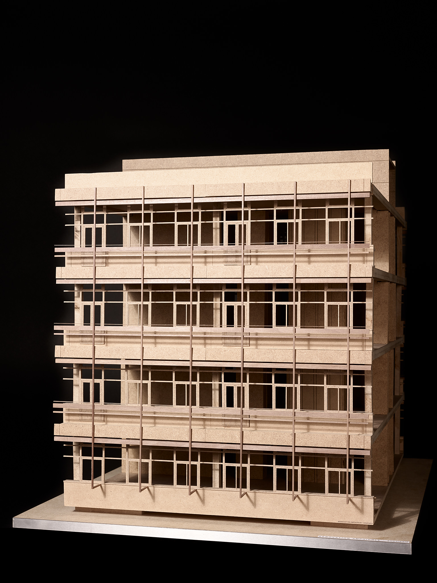 Maquettes Concours Renovation Amphipôle